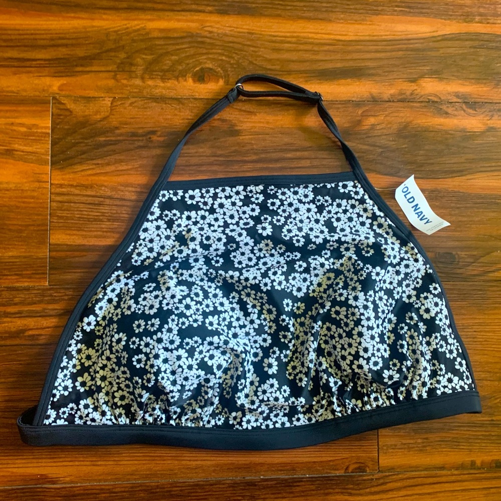NWT Old Navy Halter Swim Top